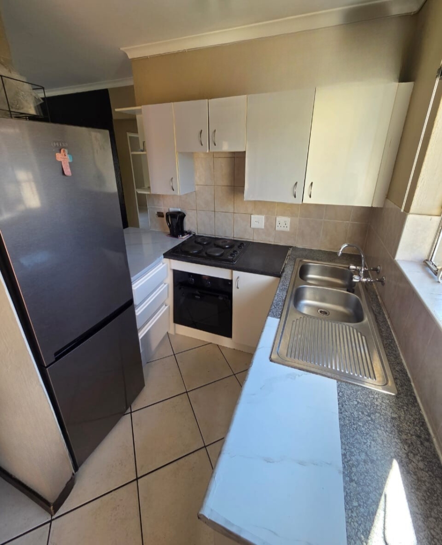 2 Bedroom Property for Sale in Wilgeheuwel Gauteng