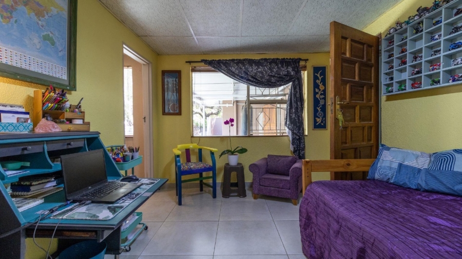 4 Bedroom Property for Sale in Brackenhurst Gauteng