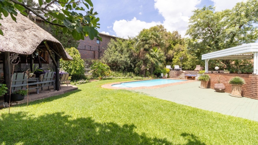 4 Bedroom Property for Sale in Brackenhurst Gauteng