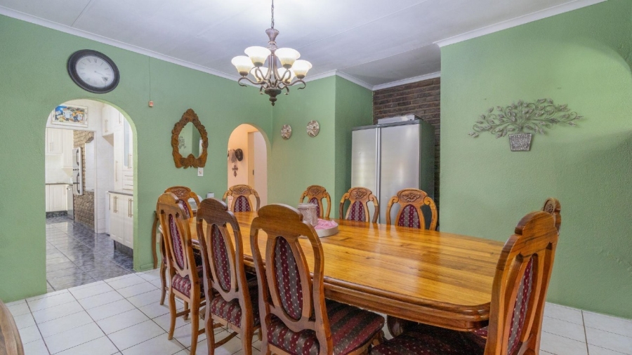 4 Bedroom Property for Sale in Brackenhurst Gauteng