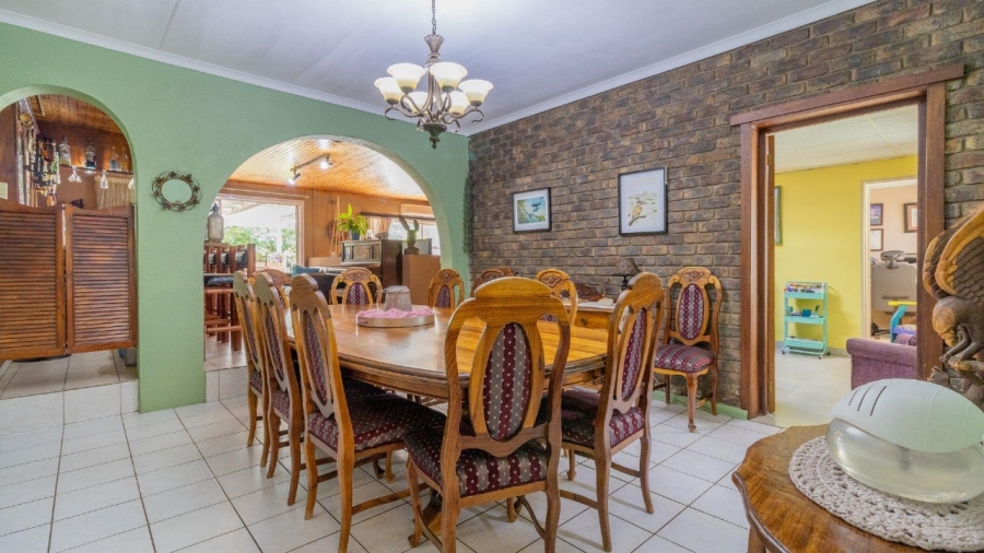 4 Bedroom Property for Sale in Brackenhurst Gauteng