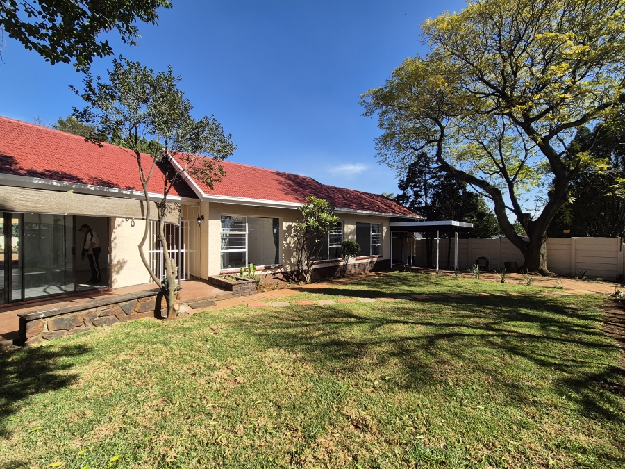 3 Bedroom Property for Sale in Harmelia Gauteng
