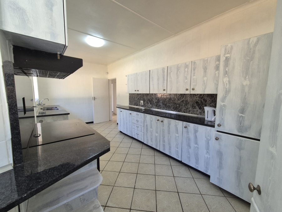 3 Bedroom Property for Sale in Harmelia Gauteng