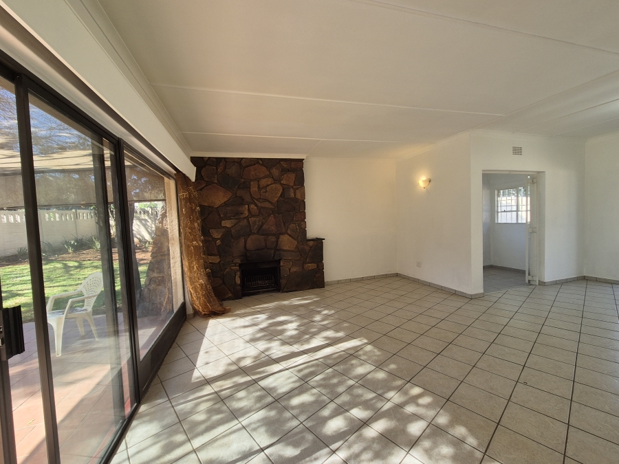 3 Bedroom Property for Sale in Harmelia Gauteng