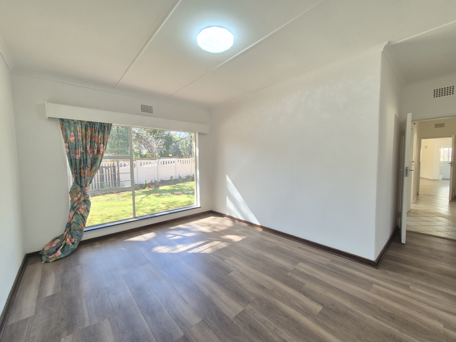 3 Bedroom Property for Sale in Harmelia Gauteng