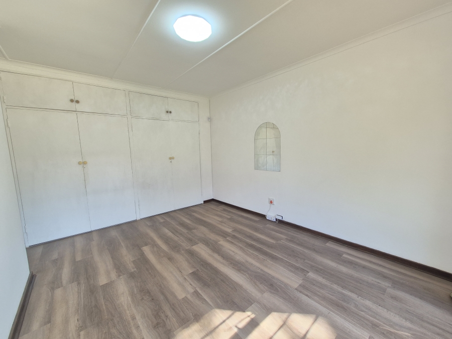 3 Bedroom Property for Sale in Harmelia Gauteng