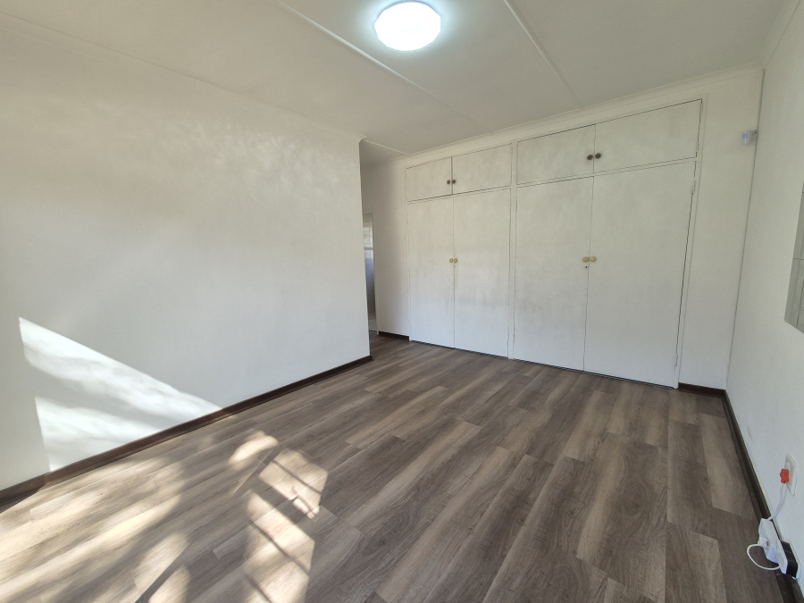 3 Bedroom Property for Sale in Harmelia Gauteng