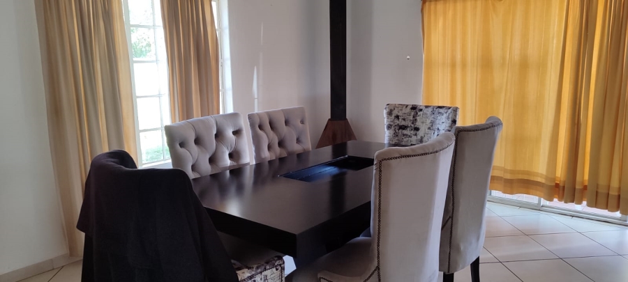 4 Bedroom Property for Sale in Eike Park Gauteng