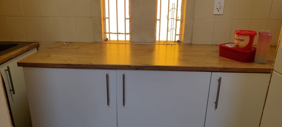 4 Bedroom Property for Sale in Eike Park Gauteng