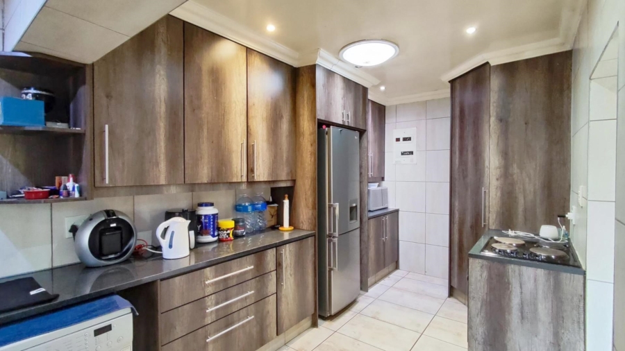 4 Bedroom Property for Sale in Highway Gardens Gauteng