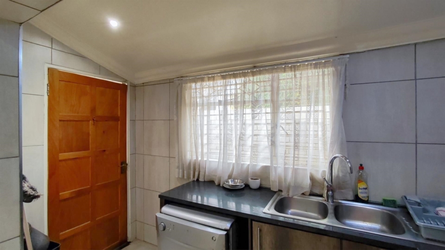 4 Bedroom Property for Sale in Highway Gardens Gauteng
