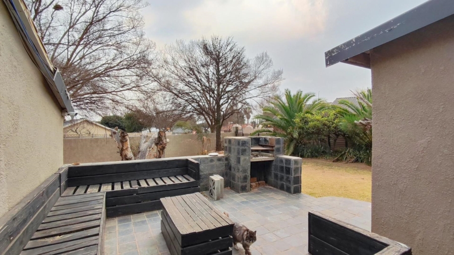 4 Bedroom Property for Sale in Highway Gardens Gauteng