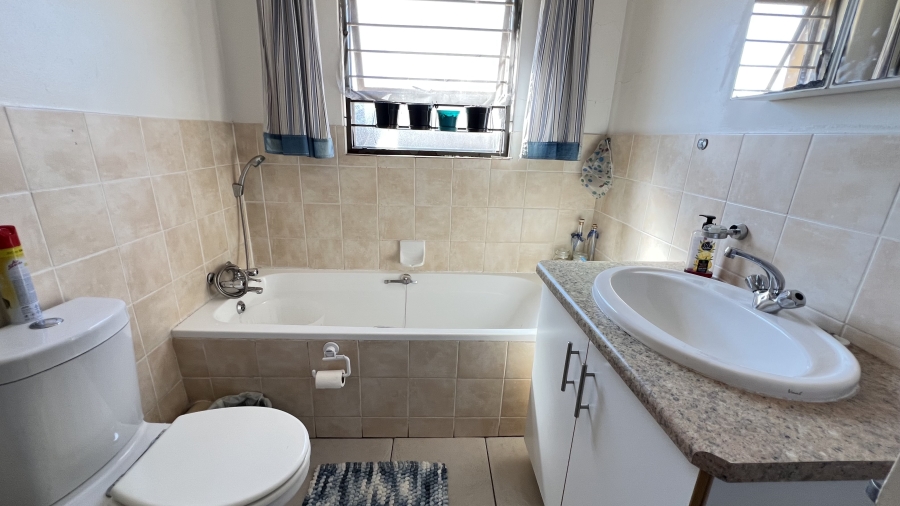 2 Bedroom Property for Sale in Randpoort Gauteng