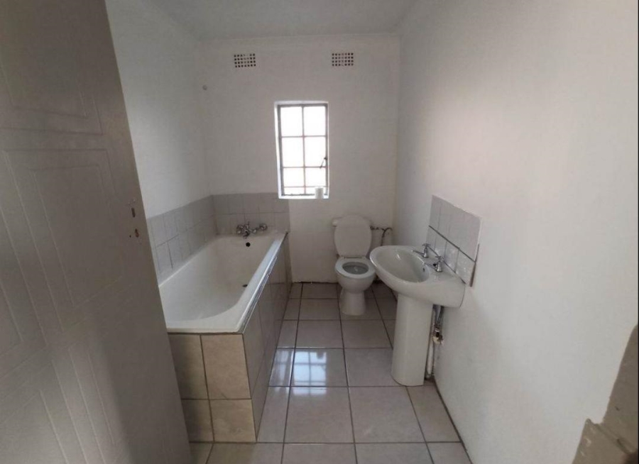 To Let 2 Bedroom Property for Rent in Discovery Gauteng