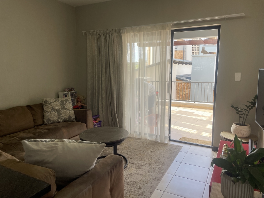 2 Bedroom Property for Sale in Barbeque Downs Gauteng