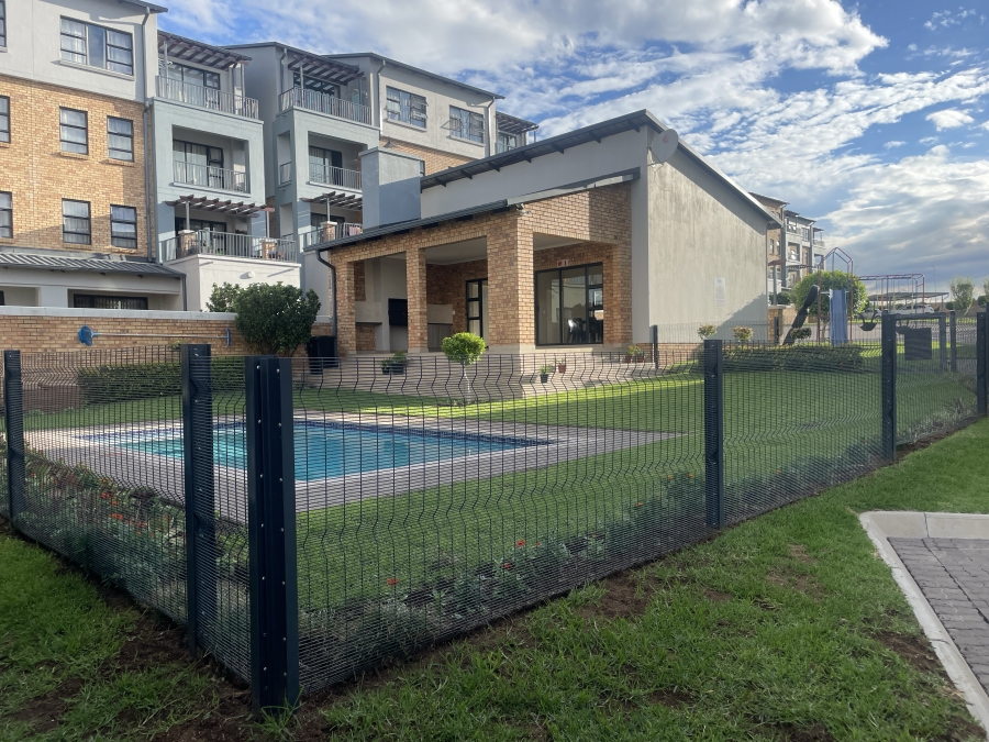 2 Bedroom Property for Sale in Barbeque Downs Gauteng