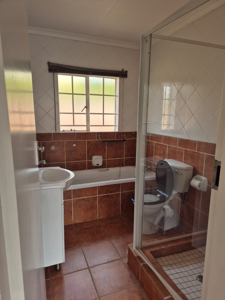 To Let 3 Bedroom Property for Rent in Equestria Gauteng