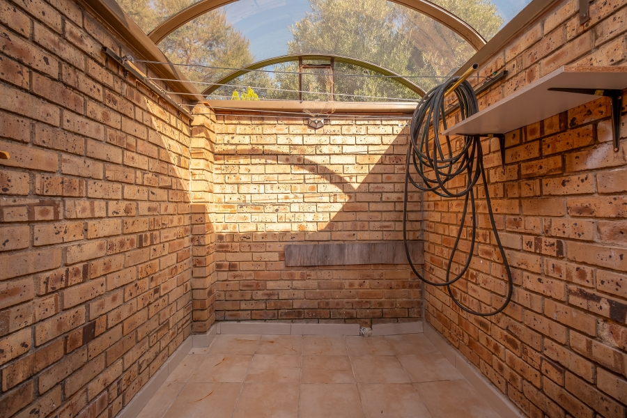3 Bedroom Property for Sale in Noordheuwel Gauteng