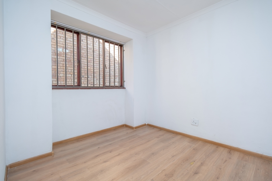 3 Bedroom Property for Sale in Noordheuwel Gauteng