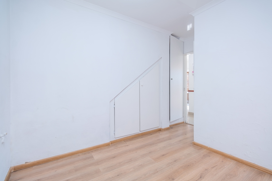 3 Bedroom Property for Sale in Noordheuwel Gauteng