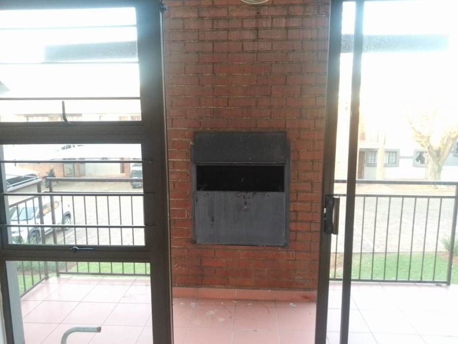 To Let 2 Bedroom Property for Rent in Rynfield Gauteng