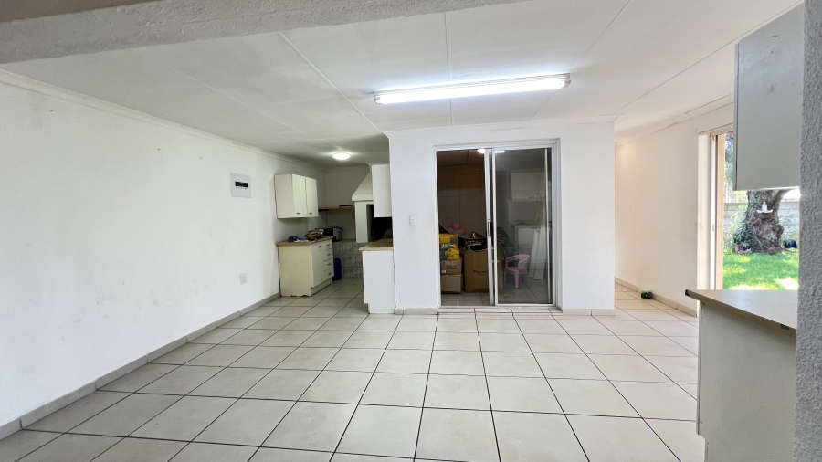 4 Bedroom Property for Sale in Eike Park Gauteng
