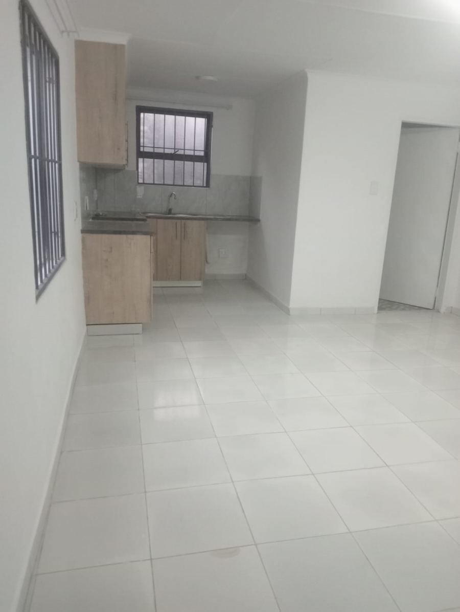 To Let 1 Bedroom Property for Rent in Newlands Gauteng
