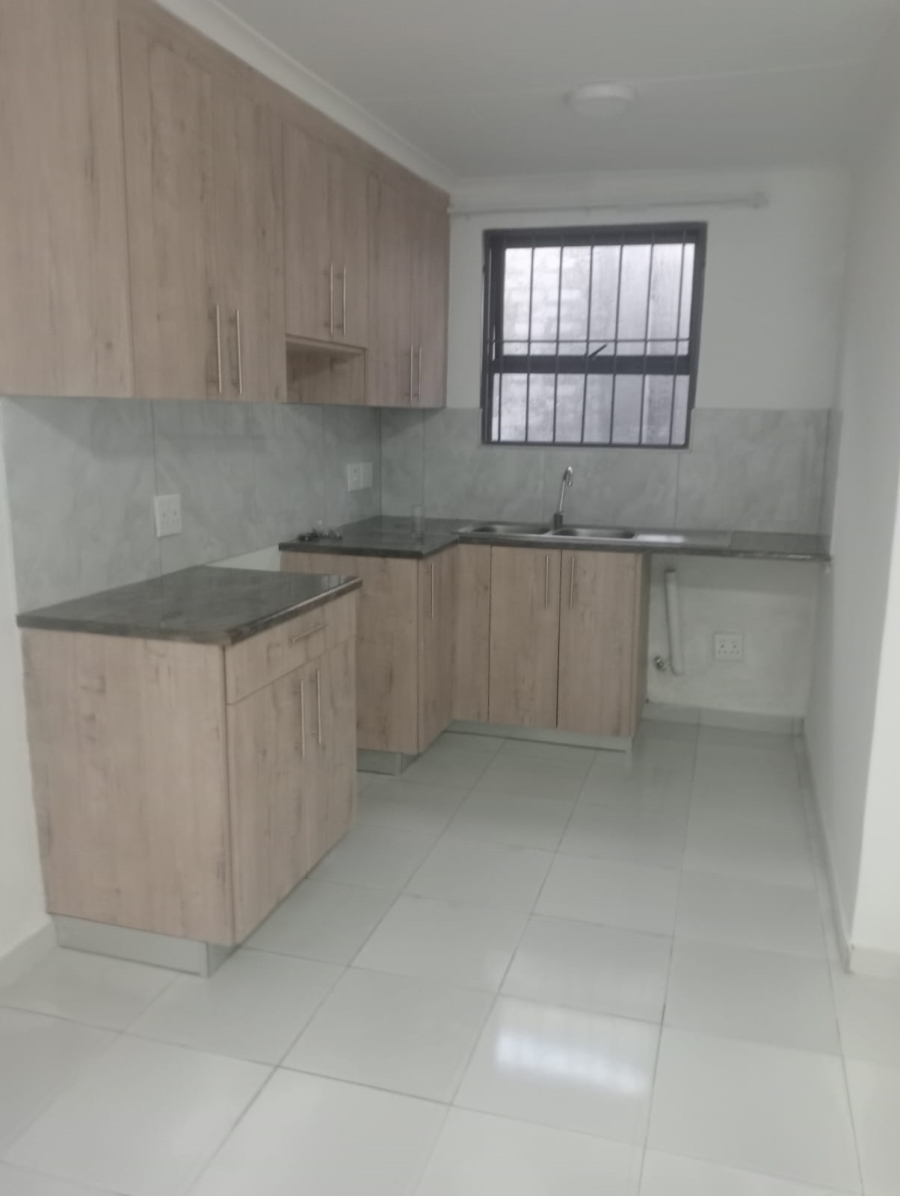 To Let 1 Bedroom Property for Rent in Newlands Gauteng