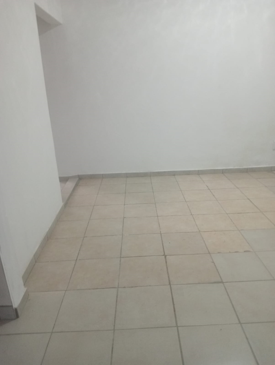 To Let 1 Bedroom Property for Rent in Newlands Gauteng