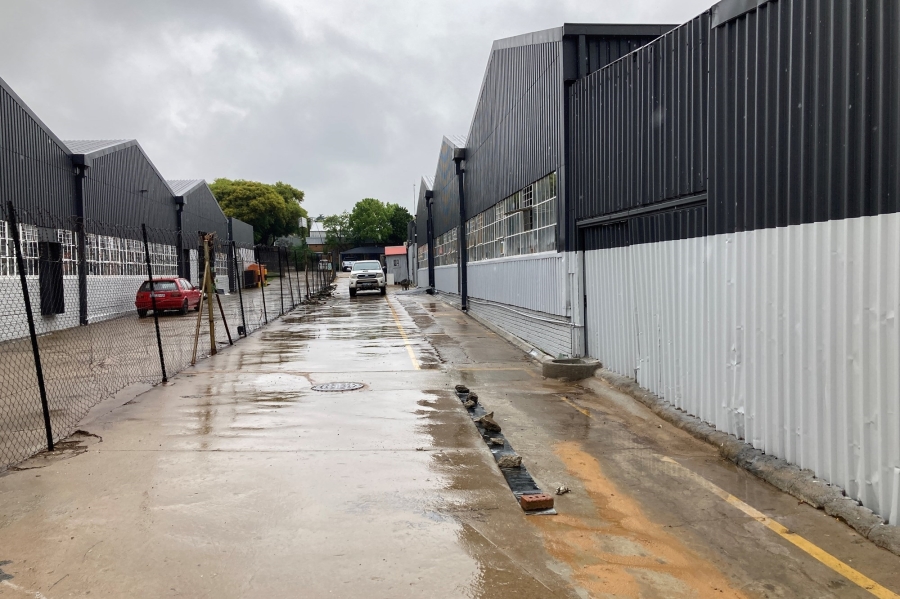 To Let commercial Property for Rent in Spartan Gauteng