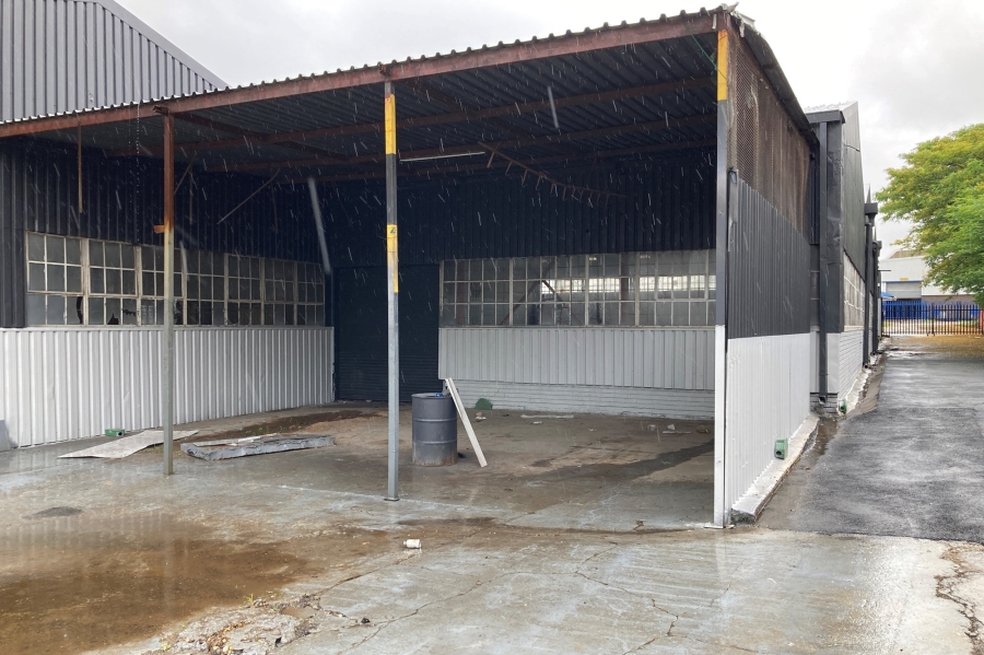 To Let commercial Property for Rent in Spartan Gauteng