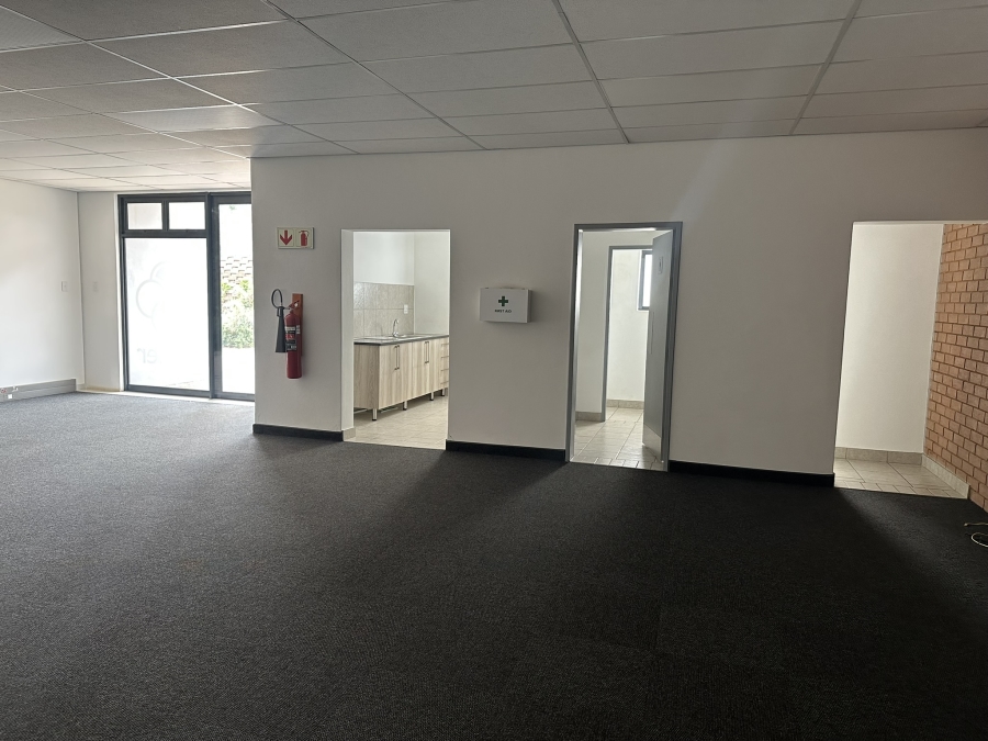 To Let commercial Property for Rent in Olifantsfontein Gauteng