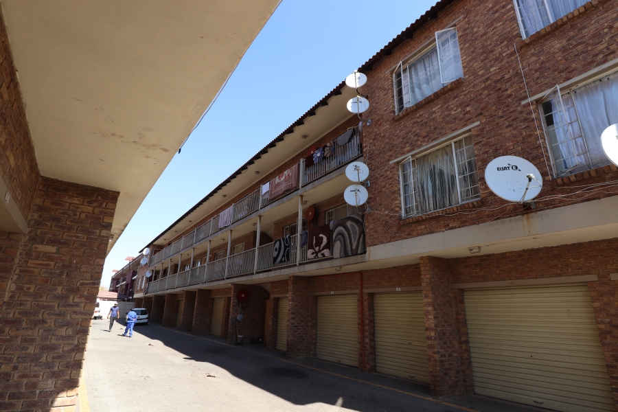 2 Bedroom Property for Sale in Kempton Park Central Gauteng