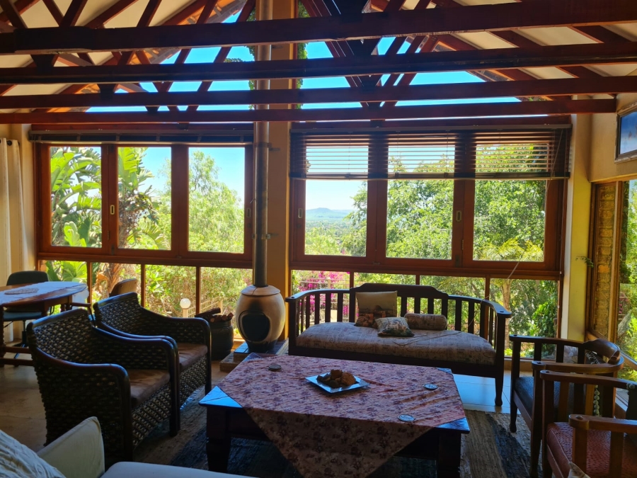 4 Bedroom Property for Sale in Florauna Gauteng