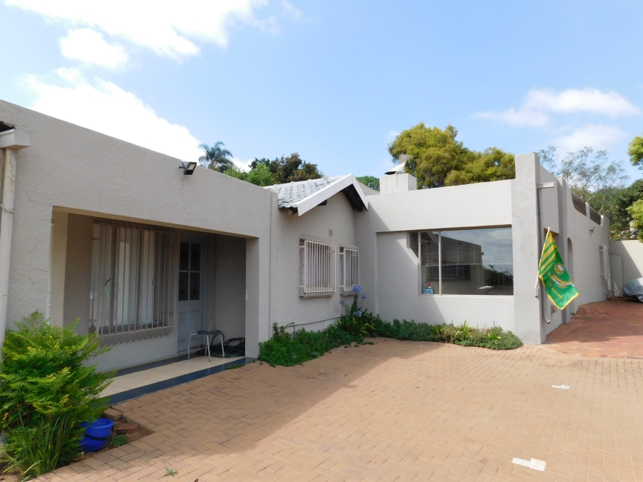 12 Bedroom Property for Sale in Waterkloof Gauteng