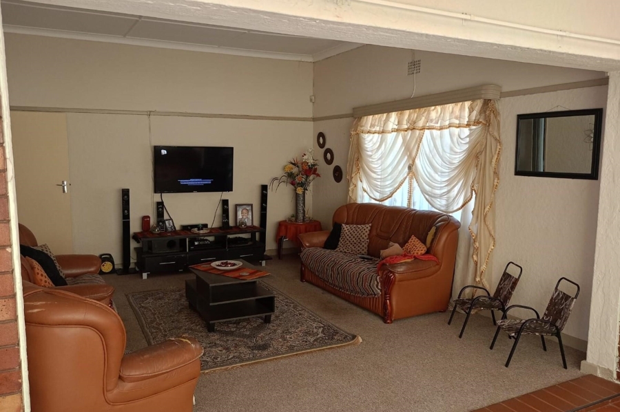 To Let 3 Bedroom Property for Rent in Dalview Gauteng