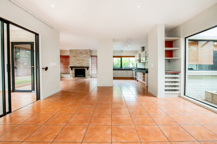3 Bedroom Property for Sale in Carlswald North Estate Gauteng