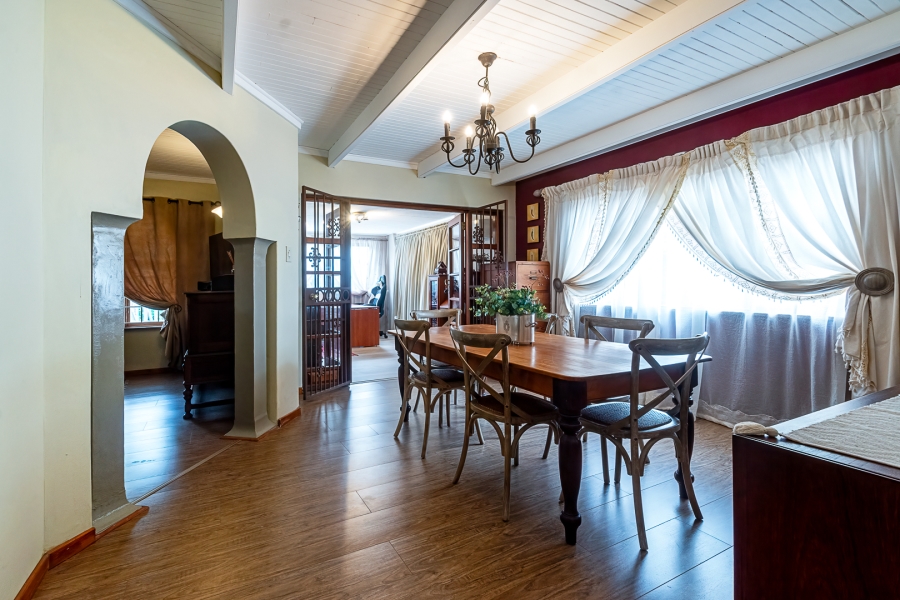 4 Bedroom Property for Sale in La Montagne Gauteng
