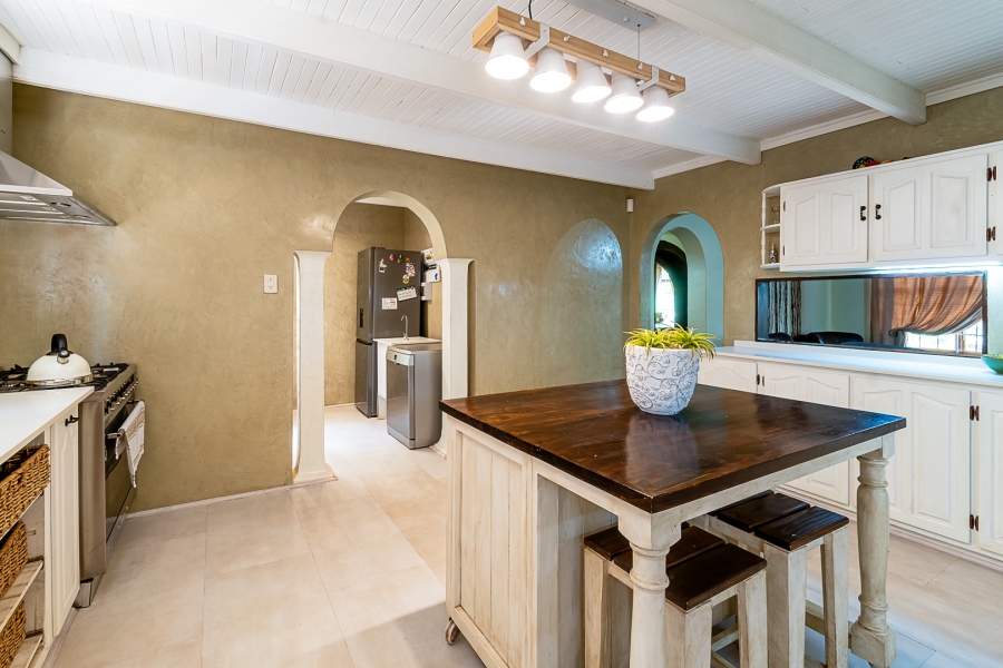 4 Bedroom Property for Sale in La Montagne Gauteng