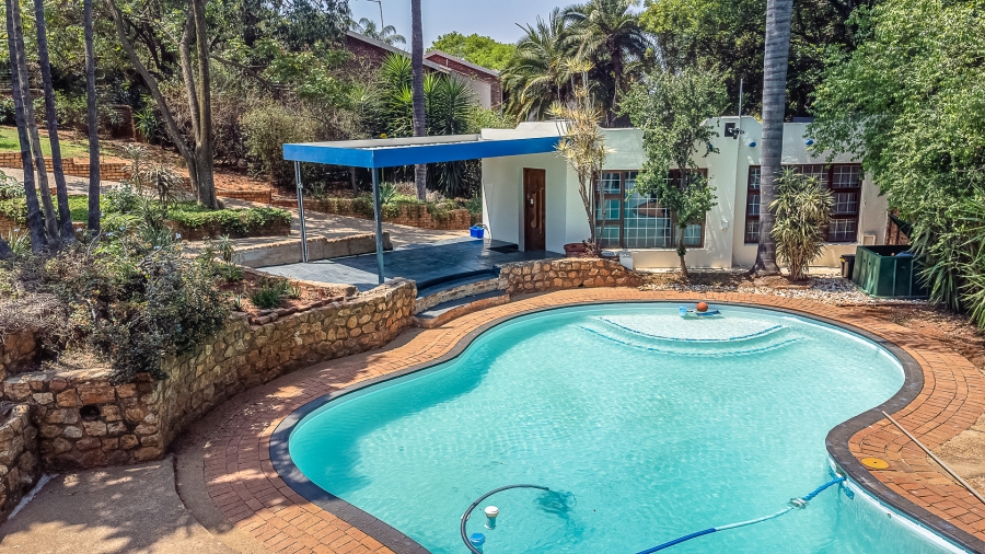 4 Bedroom Property for Sale in La Montagne Gauteng