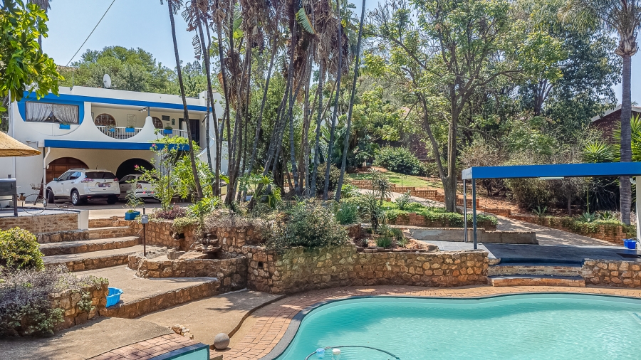 4 Bedroom Property for Sale in La Montagne Gauteng