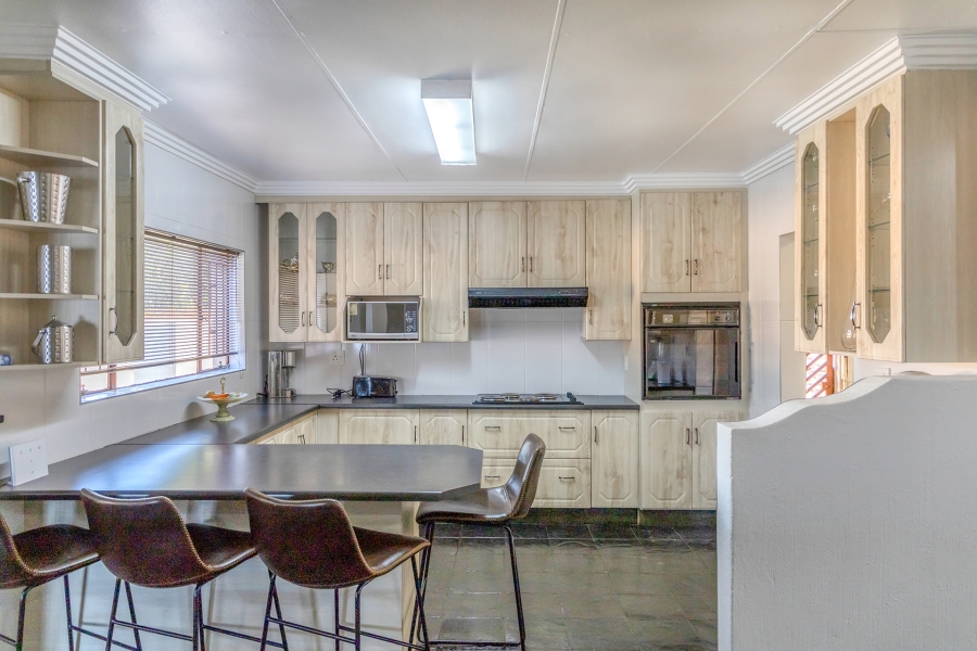 3 Bedroom Property for Sale in Eike Park Gauteng