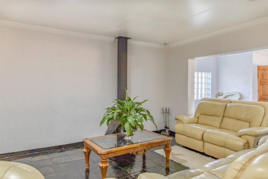 3 Bedroom Property for Sale in Eike Park Gauteng