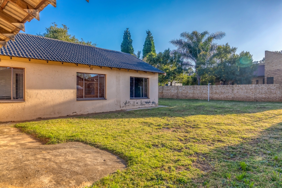 3 Bedroom Property for Sale in Eike Park Gauteng