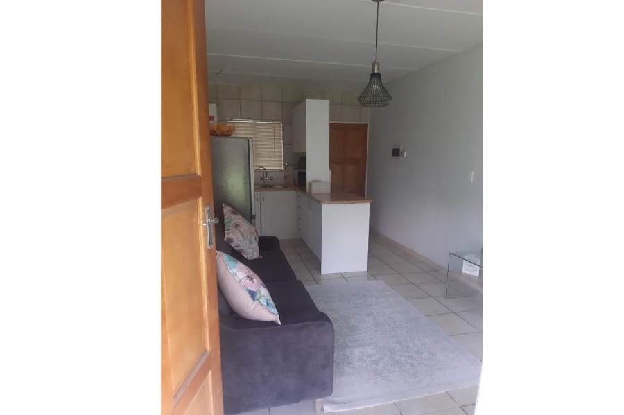 To Let 1 Bedroom Property for Rent in Comet Gauteng