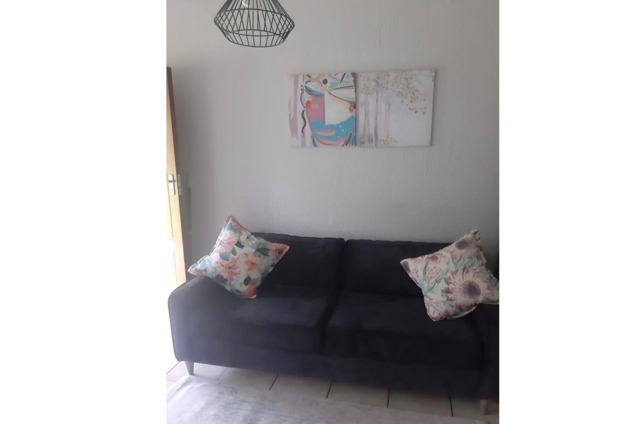 To Let 1 Bedroom Property for Rent in Comet Gauteng