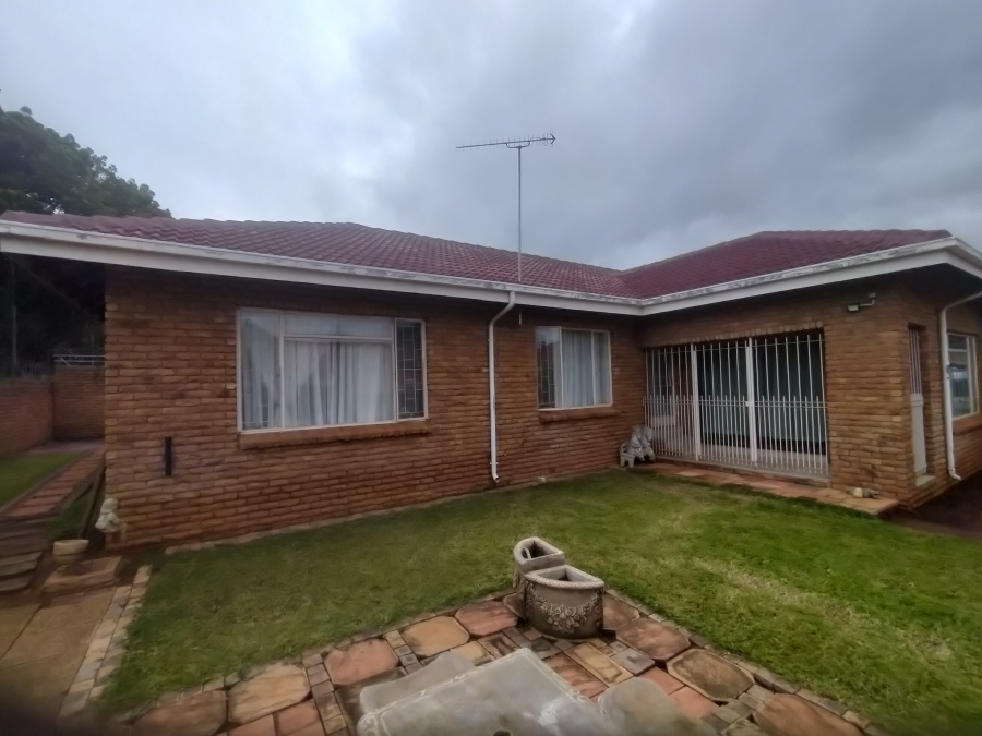 3 Bedroom Property for Sale in Florauna Gauteng