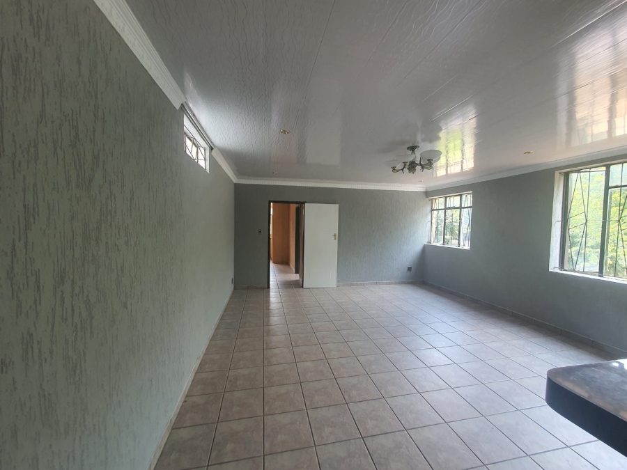 To Let 2 Bedroom Property for Rent in Three Rivers Proper Gauteng
