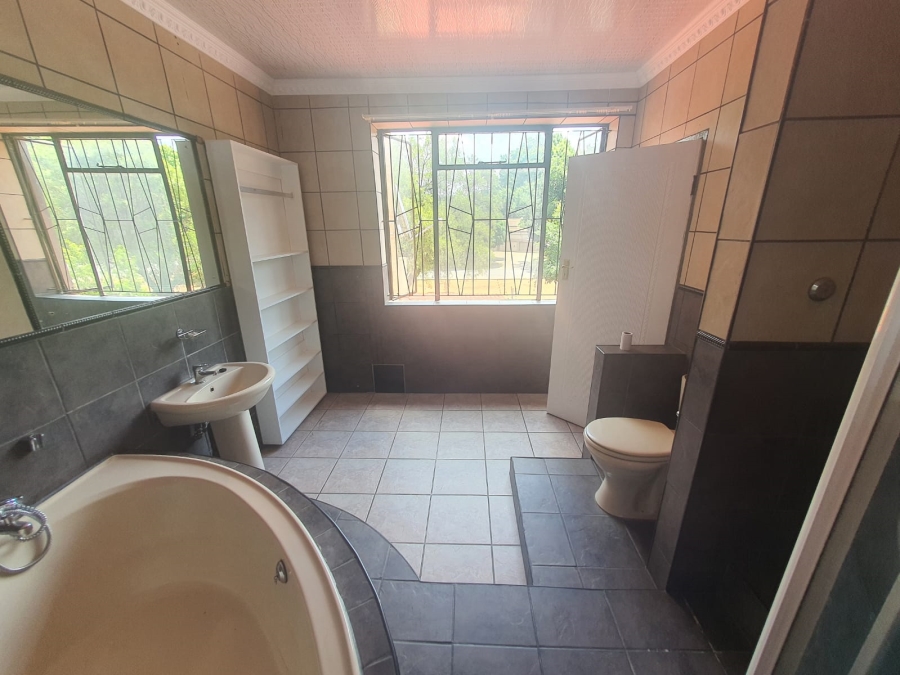 To Let 2 Bedroom Property for Rent in Three Rivers Proper Gauteng