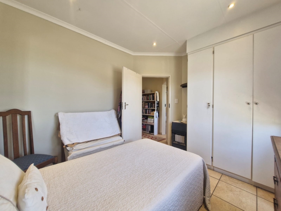 3 Bedroom Property for Sale in Amberfield Gauteng